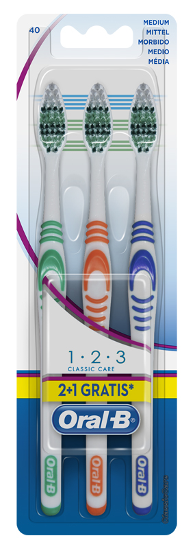 ORALB 123 CLASSIC CARE SPAZZOLINO MANUALE 3 PEZZI - Farmacia Nuova Dr.ssa Gabriella Catellani
