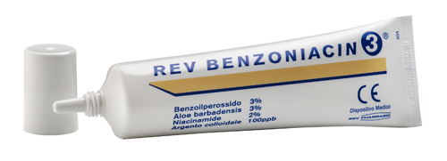 REV BENZONIACIN 3 CREMA 30 ML - Farmacia Nuova Dr.ssa Gabriella Catellani