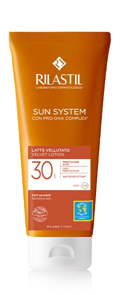 RILASTIL SUN SYSTEM PHOTO PROTECTION TERAPY LATTE VELLUTANTE SPF 30 200 ML - Farmacia Nuova Dr.ssa Gabriella Catellani